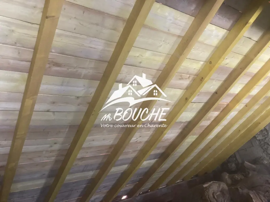 8-bouche-couverture-sarl-champniers-realisations